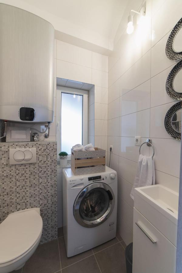 Apartment Fiora Каштела Экстерьер фото