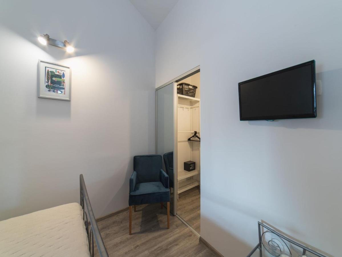 Apartment Fiora Каштела Экстерьер фото