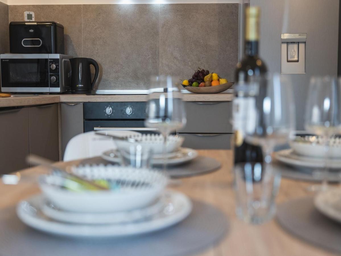 Apartment Fiora Каштела Экстерьер фото